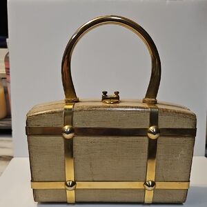 SAKS 5TH AVENUE, WOOD PURSE FOIL, LINING MADE IN ITALY.